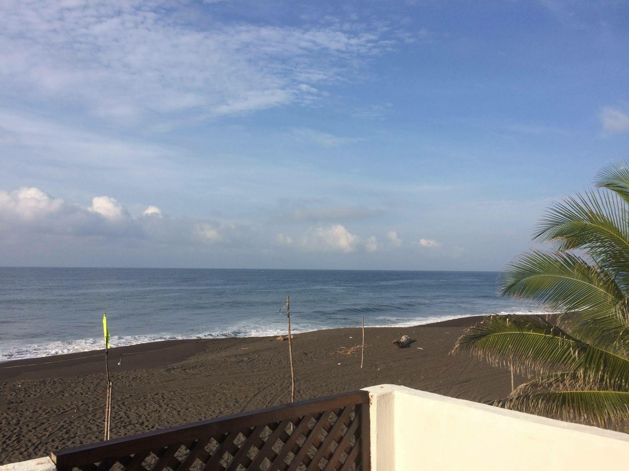 Tortugas Place Hotel Y Bungalos Монтерико Екстериор снимка